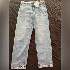 ZARA BRAND NEW WITH TAGS mom fit jeans